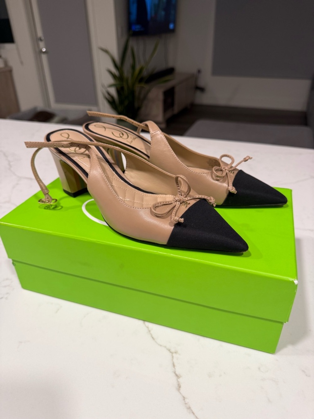 Sam Edelman Beige and Black Pointed Slingback Pumps